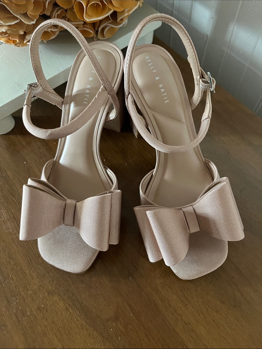 Kelly & Katie Bow Ankle-Strap Heels in Nude Blush 7.5